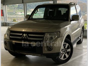 MITSUBISHI PAJERO 3 III (2) 3.2 DI-D INSTYLE BVA 3P