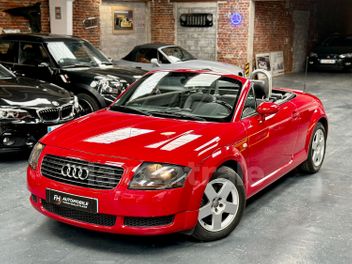 AUDI 