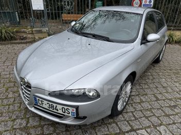 ALFA ROMEO 147 (2) 1.9 JTDM 120 DISTINCTIVE 5P