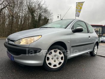 PEUGEOT 206 (2) 1.1 POP ART 3P