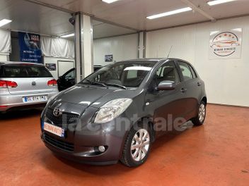 TOYOTA YARIS 2 II 87 VVT-I 5P