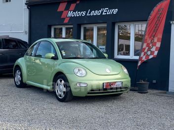 VOLKSWAGEN NEW BEETLE 1.6 DESIGN EDITION