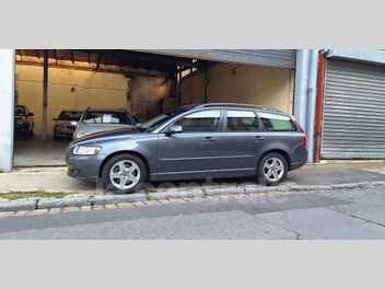 VOLVO V50 2.0 D 136 MOMENTUM