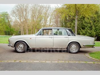 ROLLS ROYCE SILVER SHADOW 6.8 V8