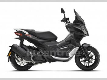 APRILIA SR GT 125