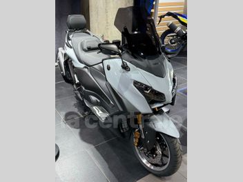 YAMAHA T-MAX 560