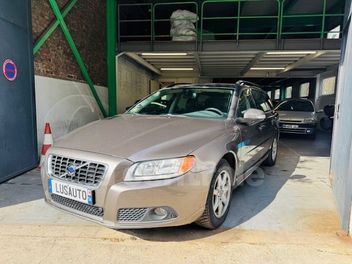 VOLVO V70 (3E GENERATION) III 2.4 D 163 MOMENTUM