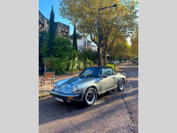 PORSCHE 