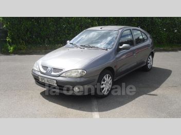 RENAULT 