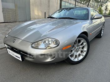 JAGUAR XK8 COUPE COUPE 4.0 BVA