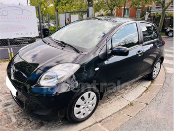 TOYOTA YARIS 2 II (2) 100 VVT-I STOP & START CONFORT 5P