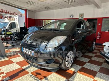 TOYOTA YARIS (2) 1.4 D-4D 5P
