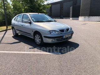 RENAULT 