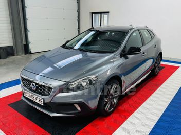VOLVO V40 (2E GENERATION) CROSS COUNTRY II CROSS COUNTRY D3 150 MOMENTUM