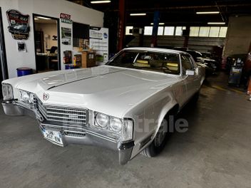 CADILLAC 