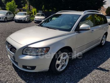 VOLVO V50 (2) D2 115 BUSINESS EDITION