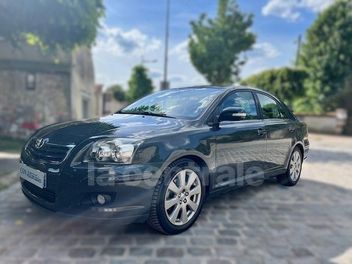 TOYOTA AVENSIS 2 II (2) 126 D-4D LINEA TECHNO PACK 5P
