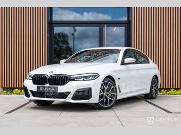 BMW SERIE 5 G30 (G30) (2) 545E XDRIVE 394 M SPORT BVA8