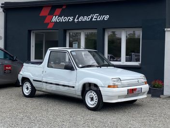 RENAULT 