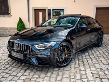 MERCEDES-AMG 