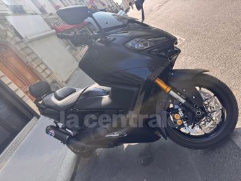 YAMAHA T-MAX 560 TECH BLACK