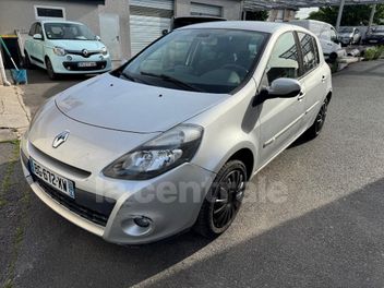RENAULT CLIO 3 III (2) 1.5 DCI 90 DYNAMIQUE TOMTOM 5P EURO5