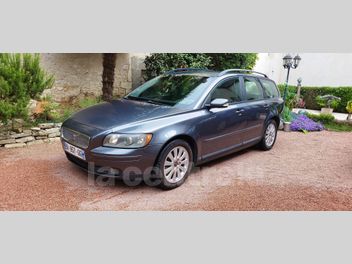 VOLVO V50 2.0 D 136 MOMENTUM