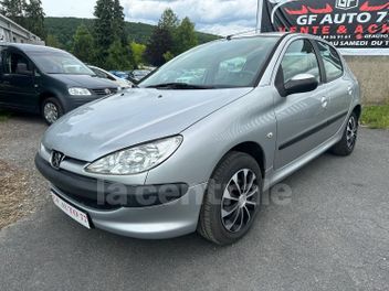 PEUGEOT 206 1.1 XR PRESENCE 5P