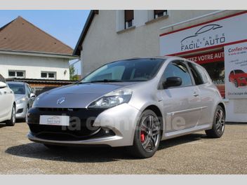 RENAULT CLIO 3 RS III (2) 2.0 16V 203 RS TROPHY