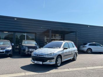 PEUGEOT 