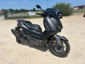 YAMAHA X-MAX 125