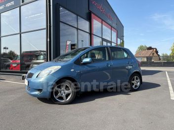 TOYOTA YARIS 2 II 90 D-4D LES BLEUS MULTIMODE 5P
