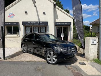 INFINITI 