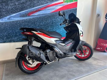 APRILIA SR GT 125