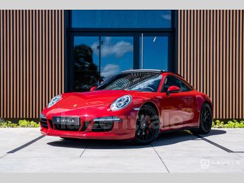 PORSCHE 