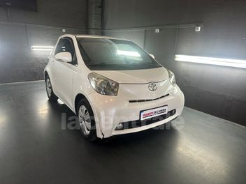 TOYOTA IQ 68 VVT-I MULTIDRIVE