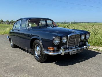 JAGUAR 