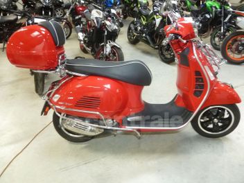 PIAGGIO GTS IE 300