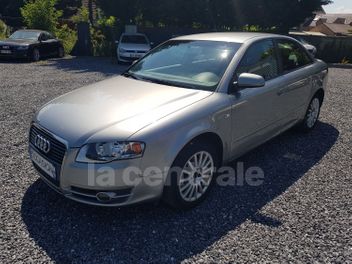 AUDI A4 (3E GENERATION) III 1.9 TDI 116 AMBITION