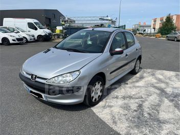 PEUGEOT 206 (2) 1.4 75 GENERATION 5P