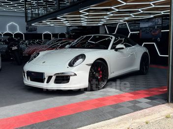 PORSCHE 