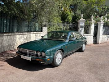 JAGUAR XJ6 (2E GENERATION) (2) 4.0 SIX LONG BVA