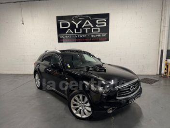 INFINITI 