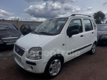 SUZUKI 