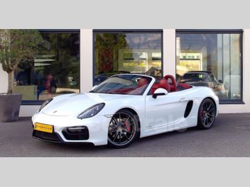 PORSCHE 