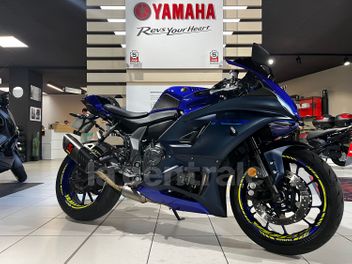 YAMAHA YZF R7 700