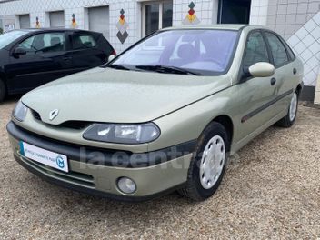 RENAULT 