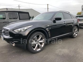 INFINITI 