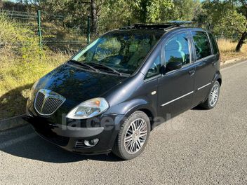 LANCIA MUSA 1.9 JTD 100 MULTIJET PLATINO