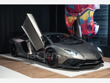 LAMBORGHINI 